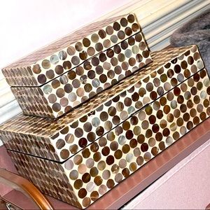 BB&B Mother of Pearl Nesting Boxes!